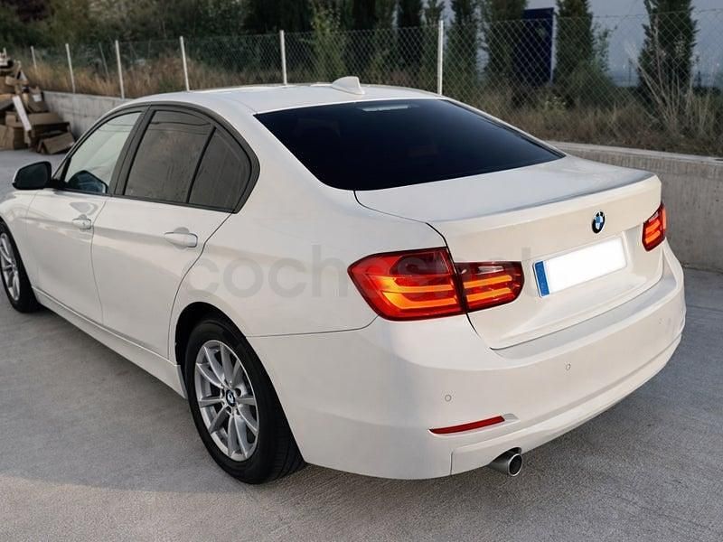 Usado BMW 318 143 CV (105 kW) 2015 Blanco Berlina
