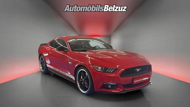 Usado Ford Mustang Fastback 314 CV (230 kW) 2017 Rojo Coupe