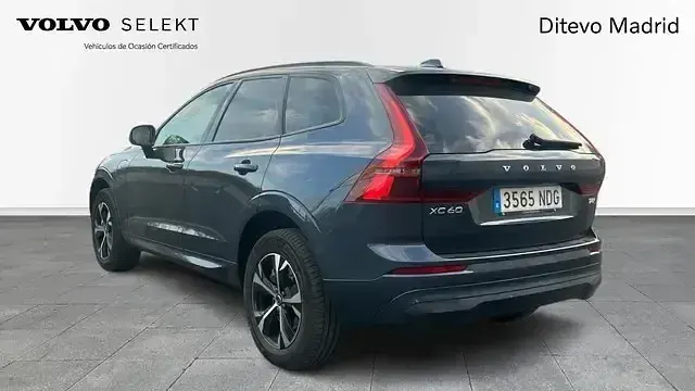 Usado Volvo XC60 Core 350 CV (257 kW) 2025 Azul SUV