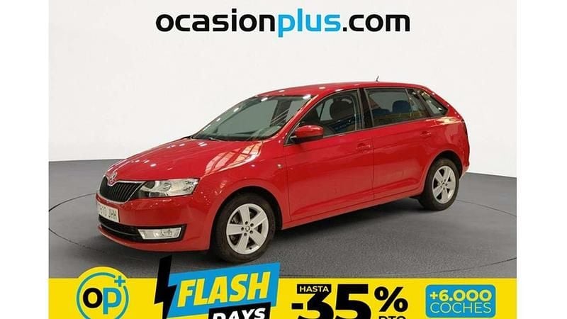 Usado Skoda Rapid Ambition 105 CV (77 kW) 2015 Rojo Utilitario
