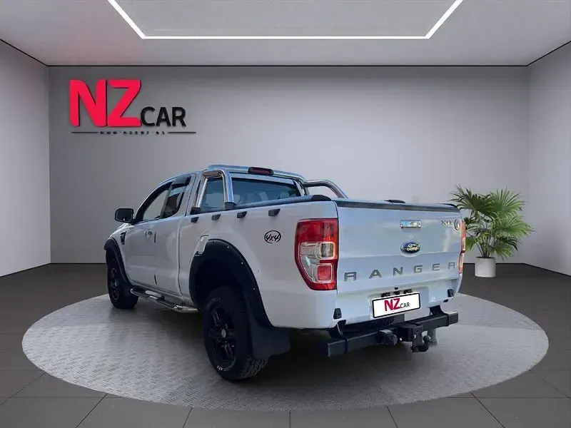 Usado Ford Ranger XLT 160 CV (117 kW) 2015 Blanco Pickup/Camioneta
