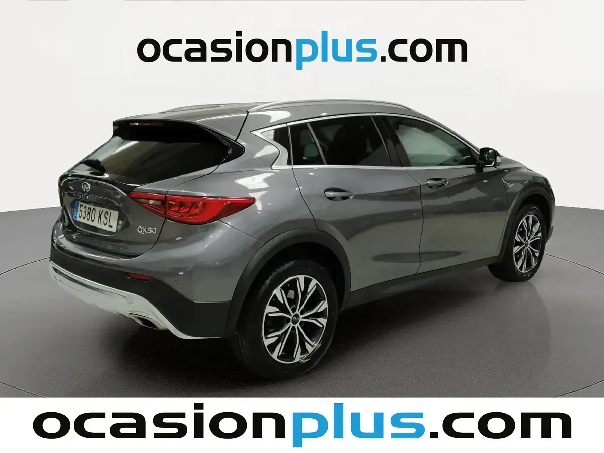 Usado Infiniti QX30 Premium 170 CV (125 kW) 2018 Gris SUV