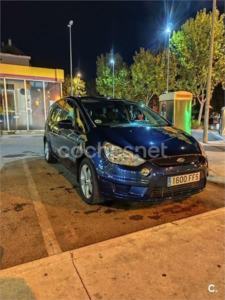 Usado Ford S-MAX Trend 140 CV (102 kW) 2006 Azul Monovolumen