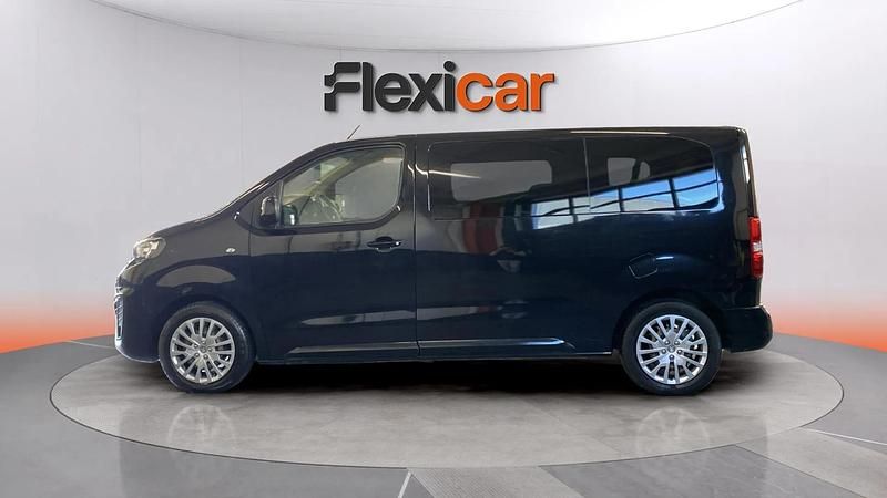 Usado Peugeot Traveller 120 CV (88 kW) 2022 Negro Monovolumen