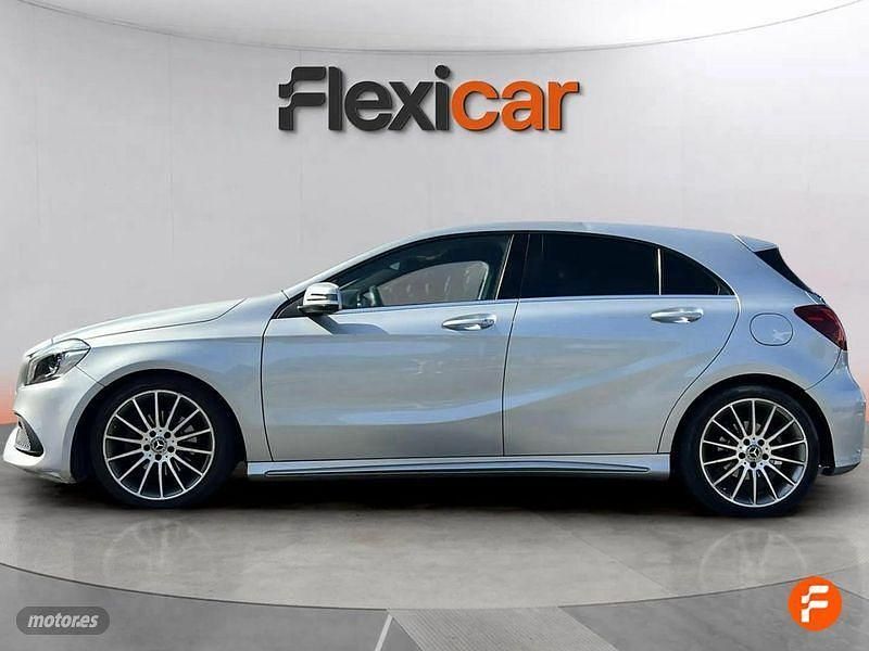 Usado Mercedes A200 136 CV (100 kW) 2018 Gris Berlina