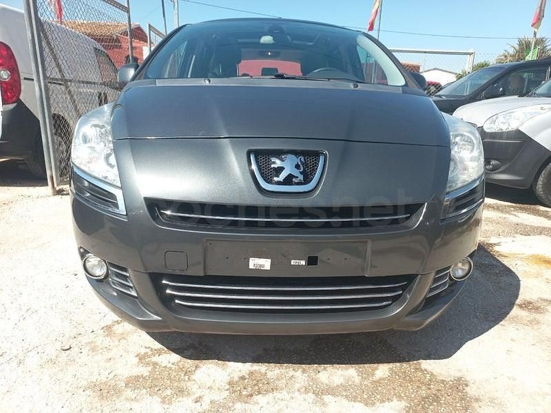 Usado Peugeot 5008 Allure 150 CV (110 kW) 2013 Azul Monovolumen