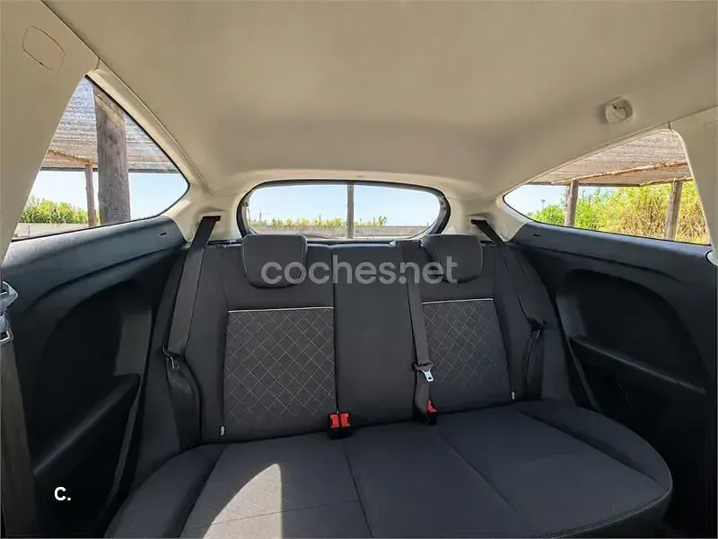 Usado Ford Fiesta 60 CV (44 kW) 2011 Azul Berlina
