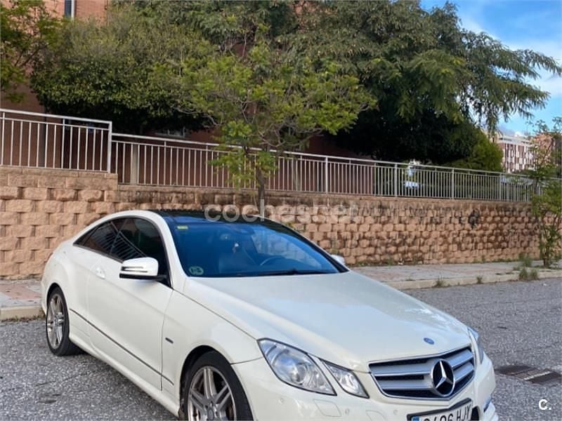 Blanco Usado 2012 Mercedes E250 Coupe | 13.000 € (Buen precio) - Imagen 1/4