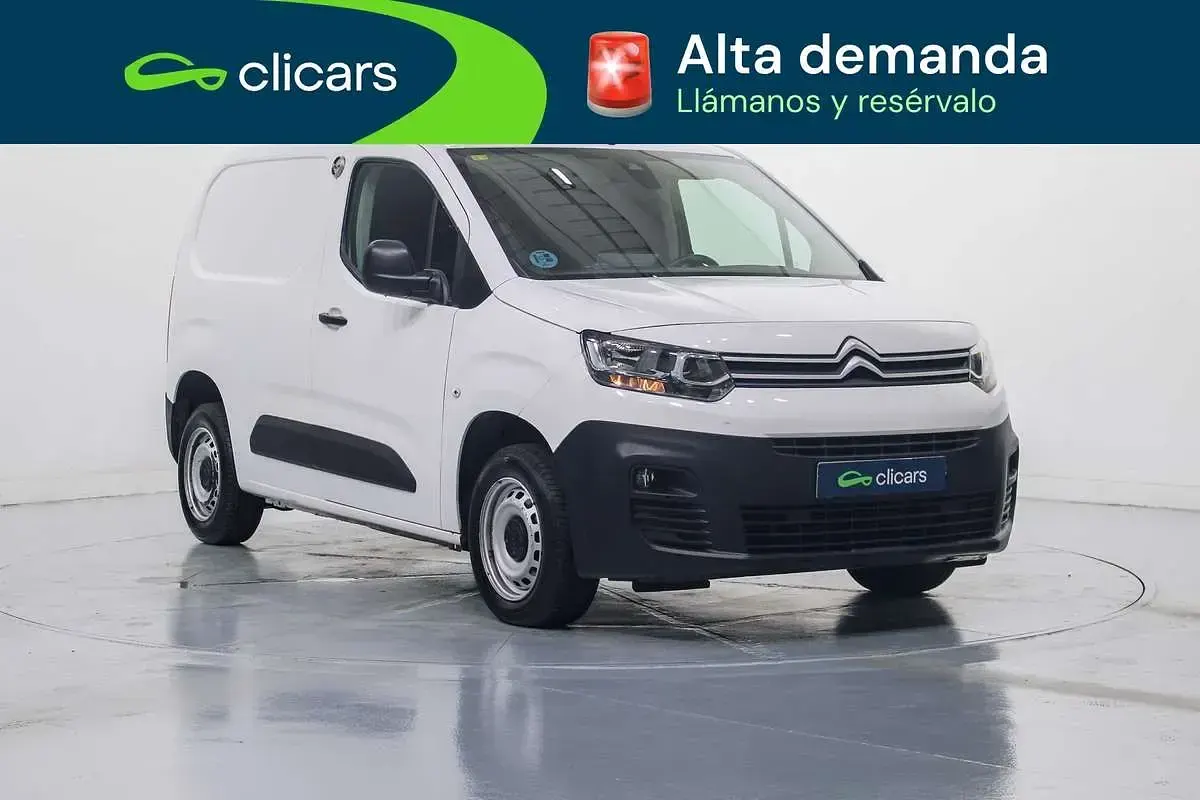 Usado Citroën Berlingo 102 CV (75 kW) 2022 Blanco Monovolumen