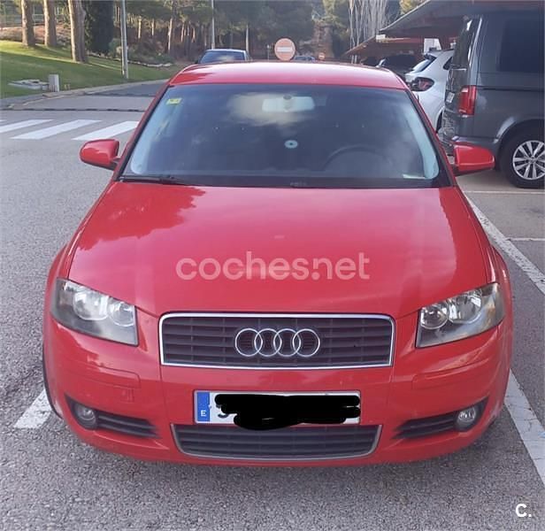 Usado Audi A3 Ambition 140 CV (102 kW) 2004 Rojo Utilitario