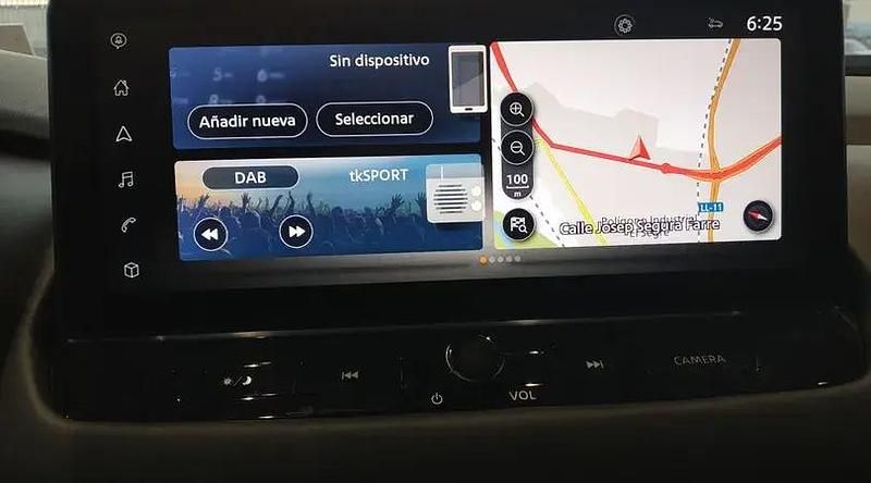 Usado Nissan Qashqai N-Connecta 140 CV (102 kW) 2023 Sapporo white (sólido) SUV