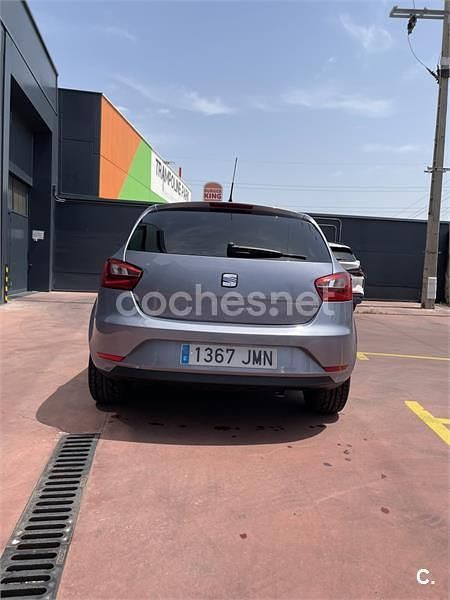 Gris / plata Usado 2016 Seat Ibiza CONNECT Berlina | 10.500 € (Un poco caro) - Imagen 1/4