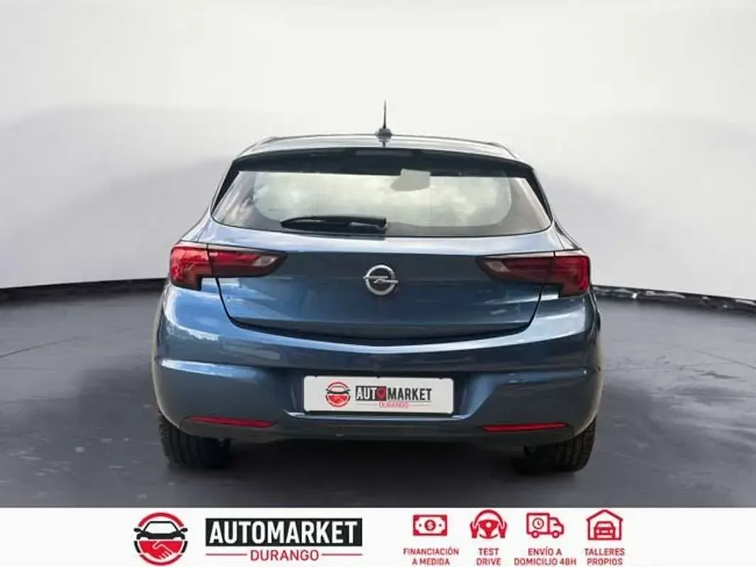 Usado Opel Astra Excellence 136 CV (100 kW) 2016 Azul Utilitario