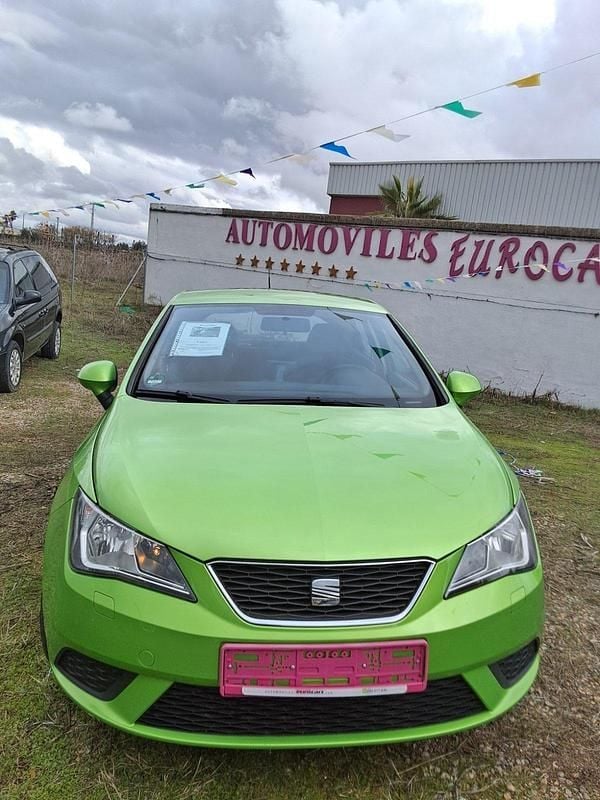 Usado Seat Ibiza 85 CV (62 kW) 2013 Verde