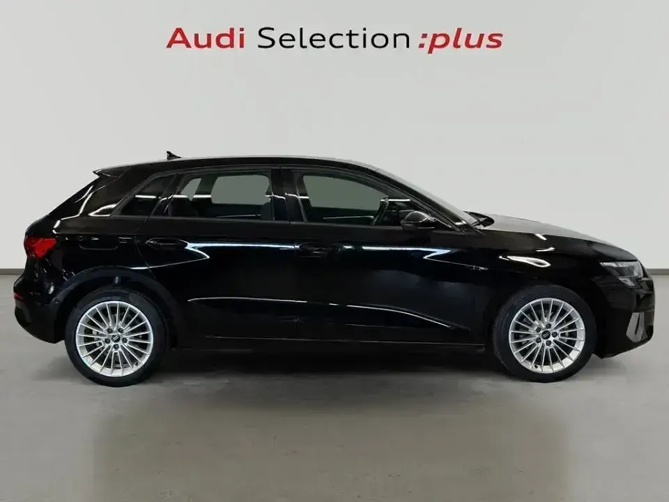 Usado Audi A3 Advanced Plus 110 CV (80 kW) 2022 Negro Berlina