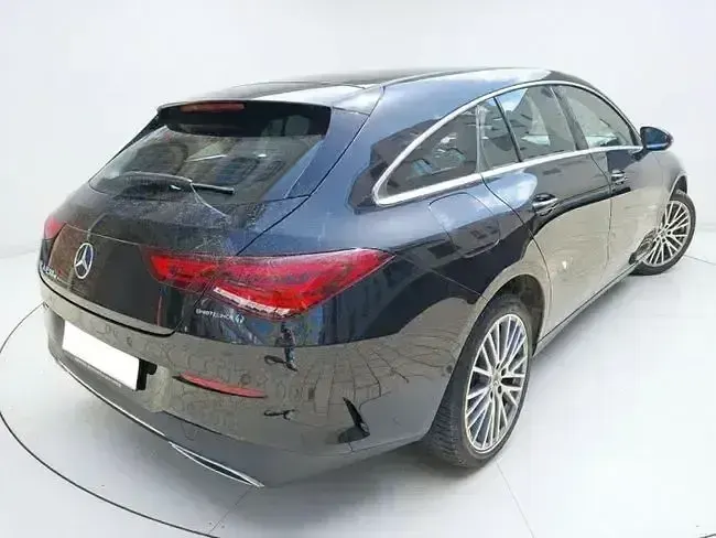 Usado Mercedes CLA250e Luxury 218 CV (160 kW) 2023 Negro Coupe