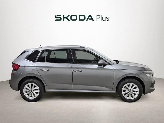 Usado Skoda Kamiq Selection 115 CV (84 kW) 2025 Gris SUV