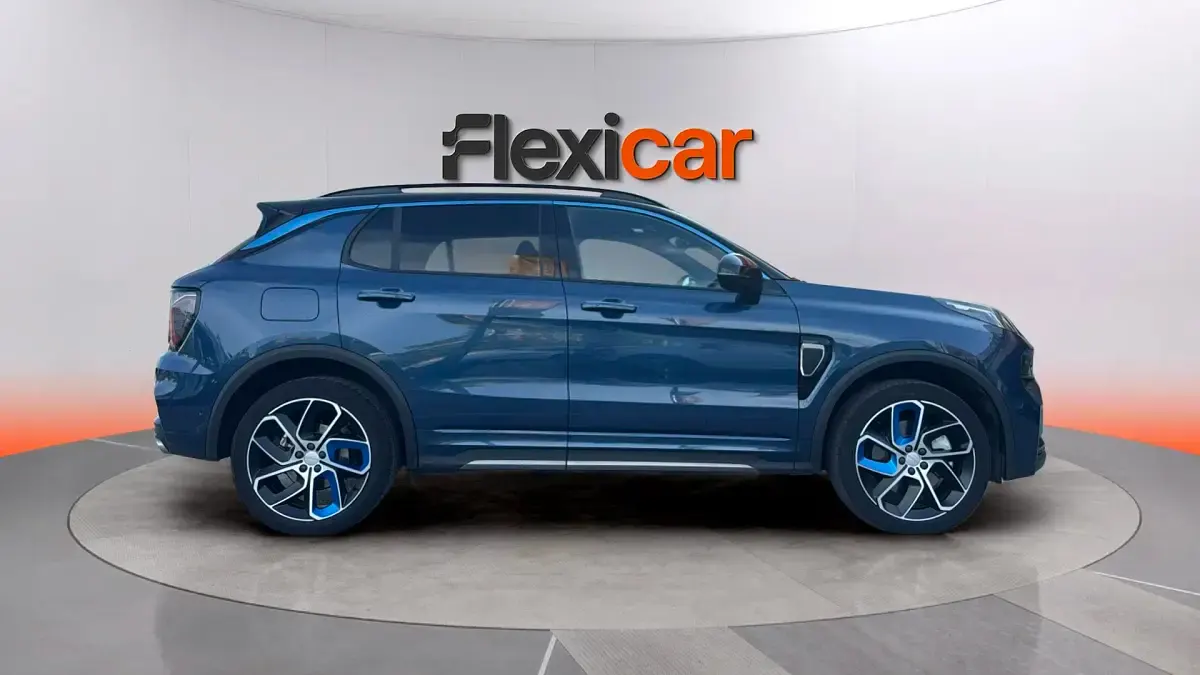 Usado Lynk & Co 01 261 CV (191 kW) 2024 Azul SUV