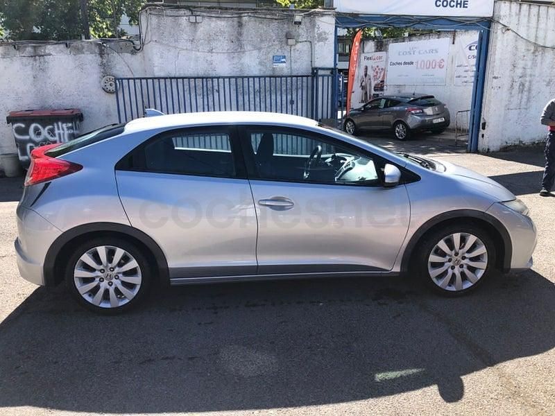 Usado Honda Civic Sport 120 CV (88 kW) 2013 Gris / plata Berlina