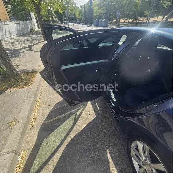 Usado Peugeot 508 Active 165 CV (121 kW) 2017 Azul Berlina