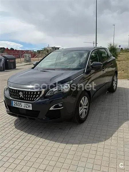 Usado Peugeot 3008 Active 130 CV (95 kW) 2017 Azul SUV