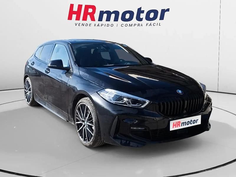 Negro Usado 2023 BMW 118 M Sport Utilitario | 27.310 € (Caro) - Imagen 1/4