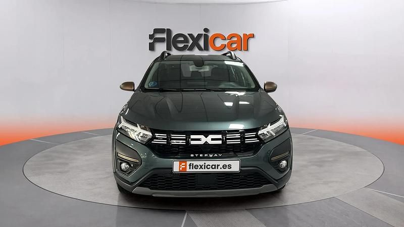 Occasion Dacia Sandero Essentiel 101 PK (74 kW) 2024 Groen Sedan