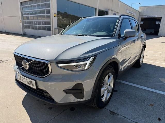 Usado Volvo XC40 129 CV (94 kW) 2024 Azul SUV