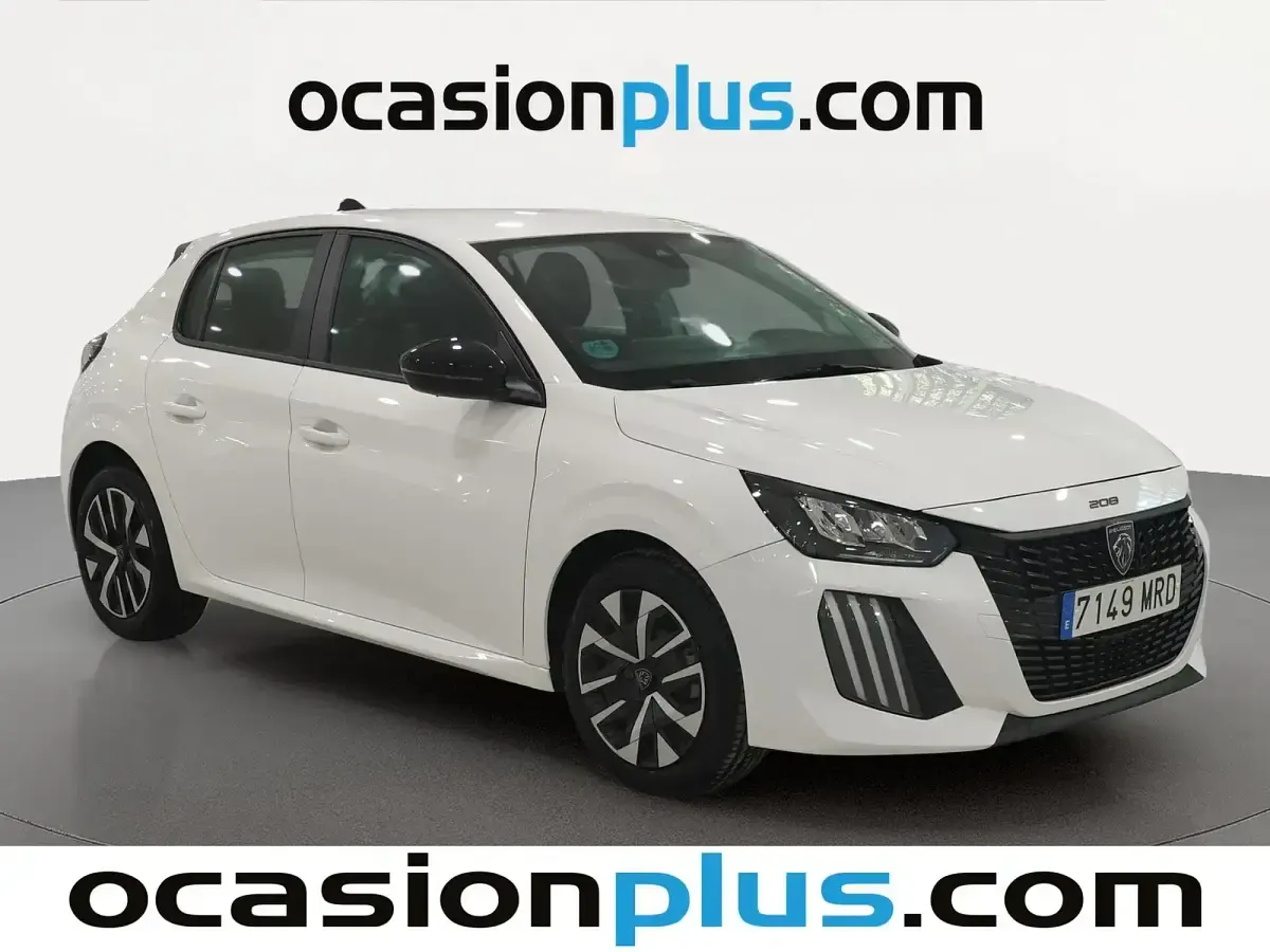 Usado Peugeot 208 Active 100 CV (73 kW) 2024 Blanco Utilitario