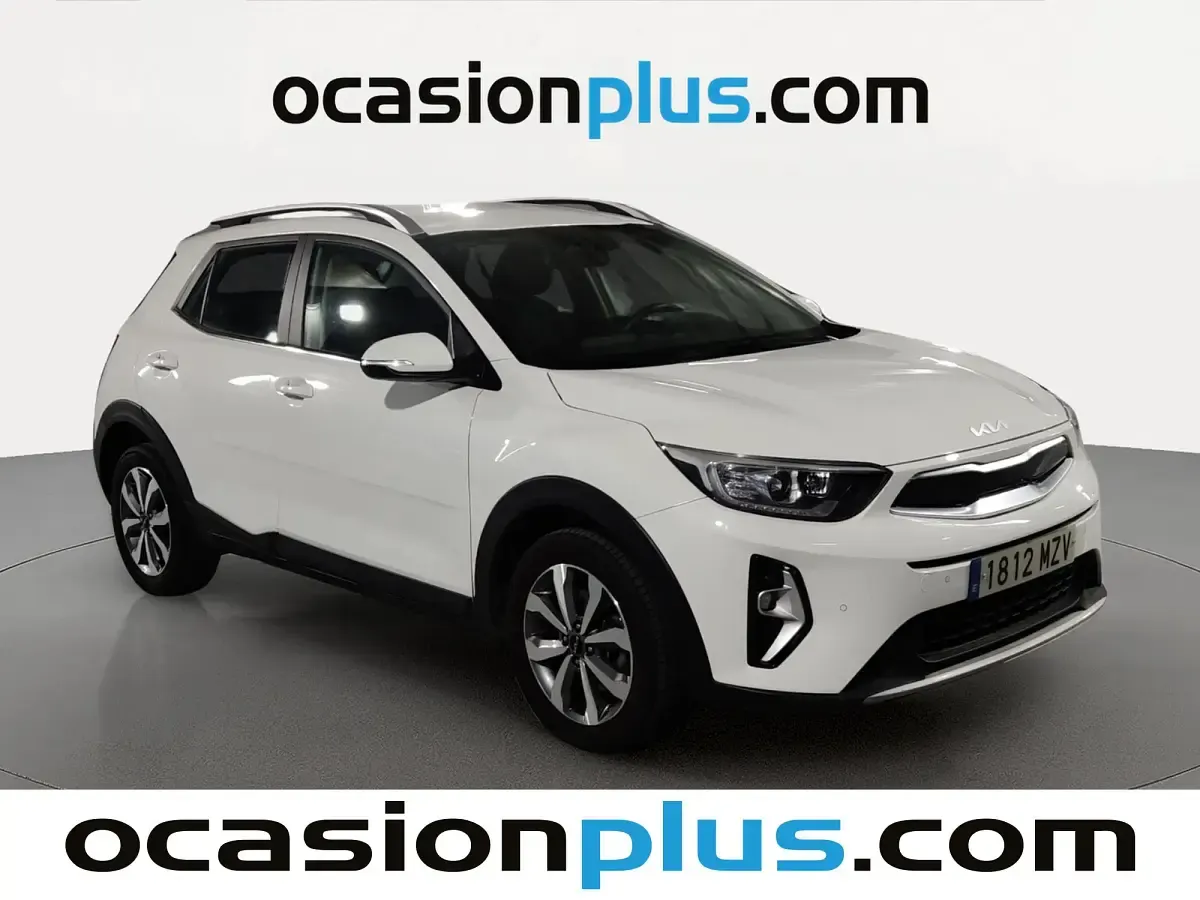 Usado Kia Stonic 101 CV (74 kW) 2025 Blanco SUV