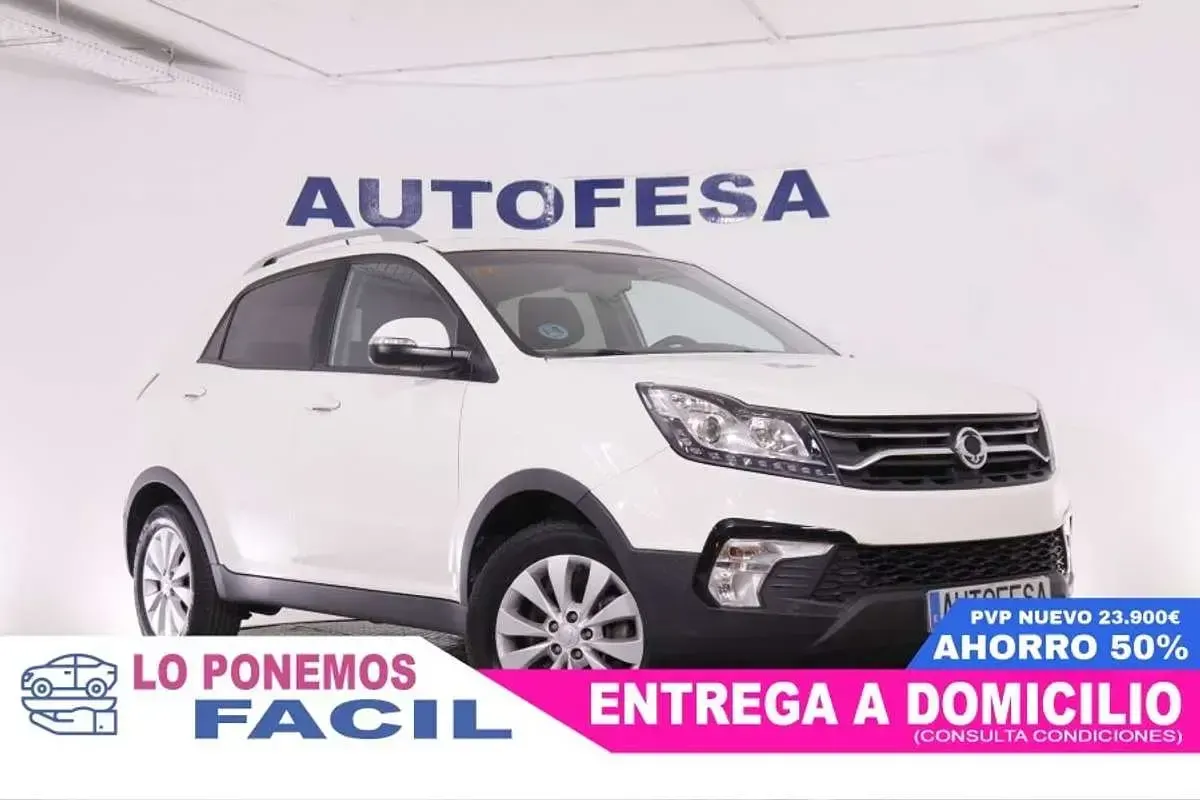 Usado SsangYong Korando 178 CV (130 kW) 2019 Blanco SUV
