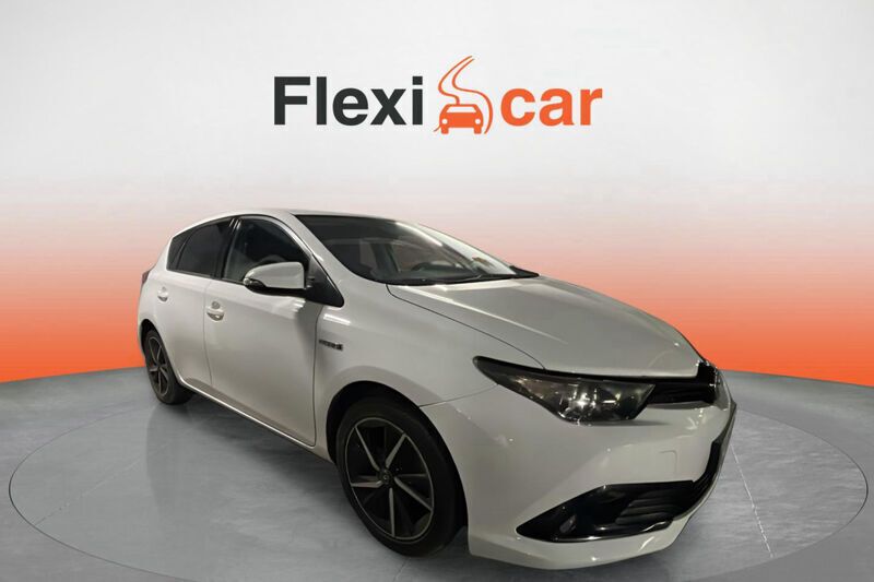 Blanco Usado 2018 Toyota Auris Hybrid Edition Berlina | 13.990 € (Buen precio) - Imagen 1/4