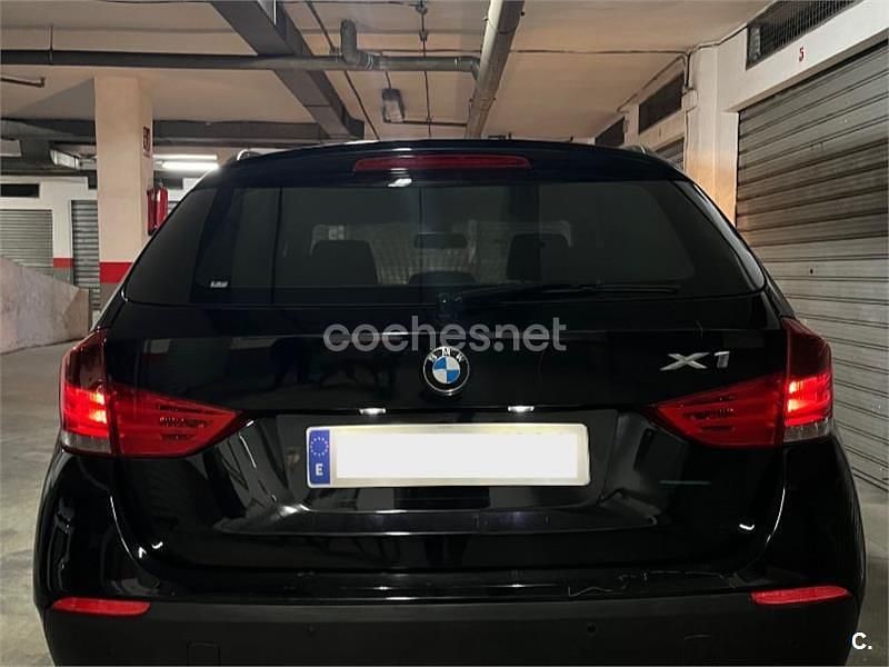 Usado BMW X1 143 CV (105 kW) 2011 Negro SUV