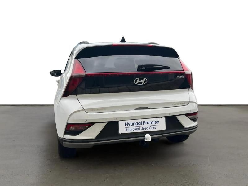 Usado Hyundai Bayon 101 CV (74 kW) 2024 Blanco SUV