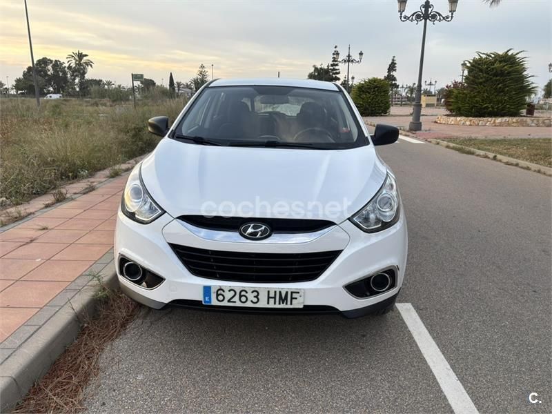 Blanco Usado 2012 Hyundai ix35 Classic SUV | 7200 € (Precio justo) - Imagen 1/4
