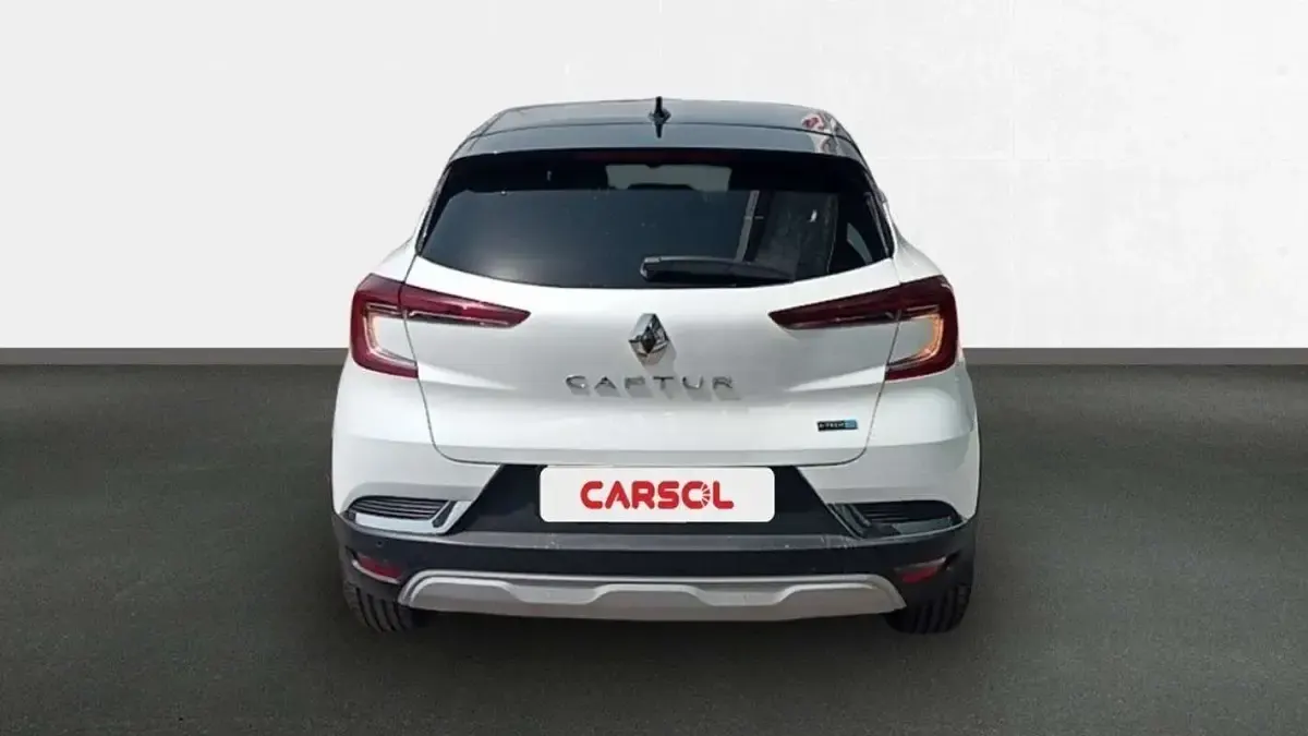 Usado Renault Captur Zen 160 CV (117 kW) 2022 Blanco SUV