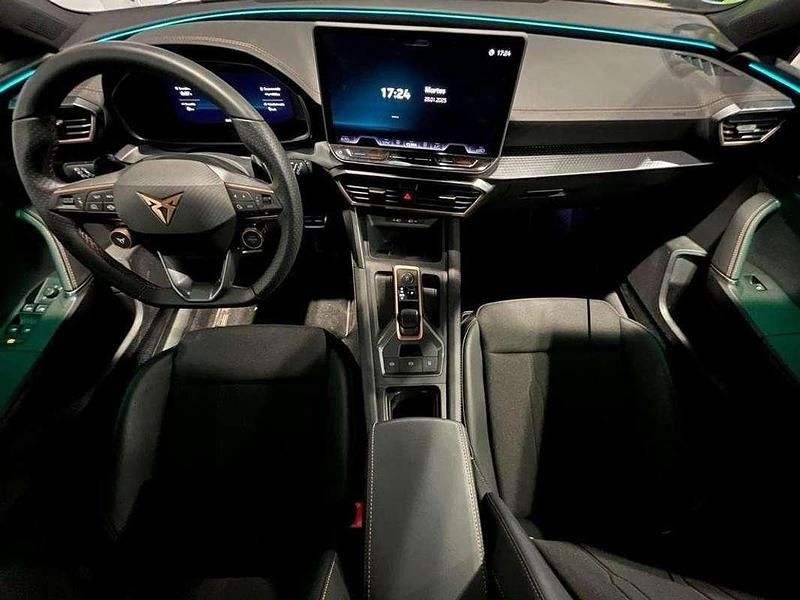 Usado Cupra Leon 204 CV (150 kW) 2025 Azul Utilitario