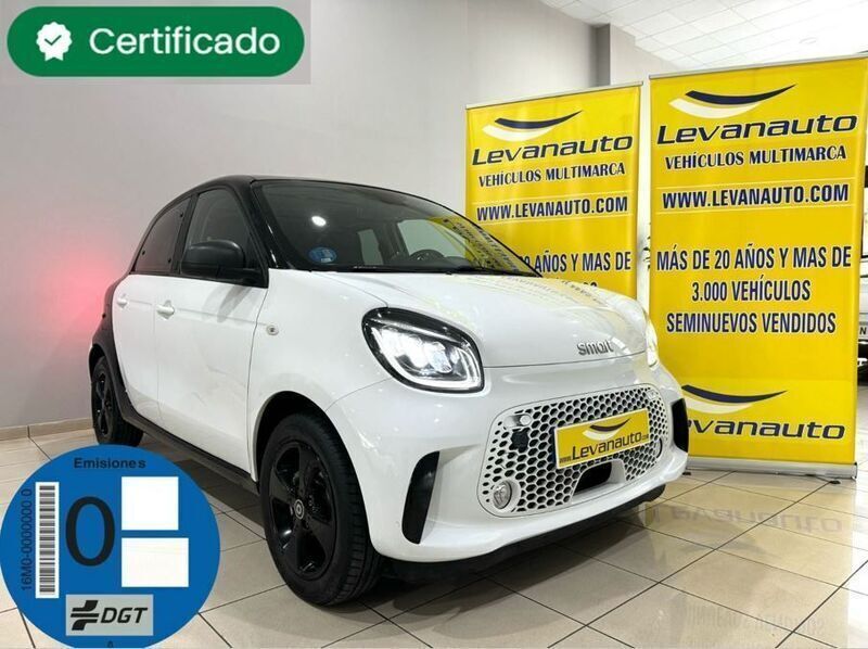Blanco Usado 2020 Smart ForFour Electric Drive Passion | 13.800 € (Precio justo) - Imagen 1/4