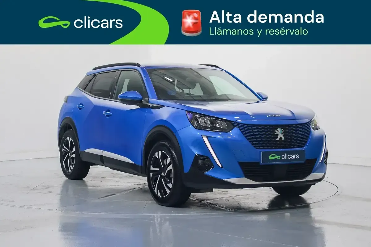 Usado Peugeot e-2008 Allure 100 kW (136 CV) 2021 Azul SUV