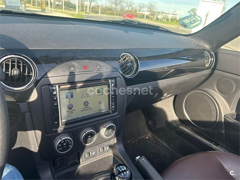 Usado Mazda MX5 126 CV (92 kW) 2012 Gris / plata Descapotable