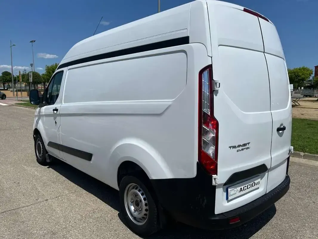 Usado Ford Transit Custom Ambiente 131 CV (96 kW) 2021 Blanco Van
