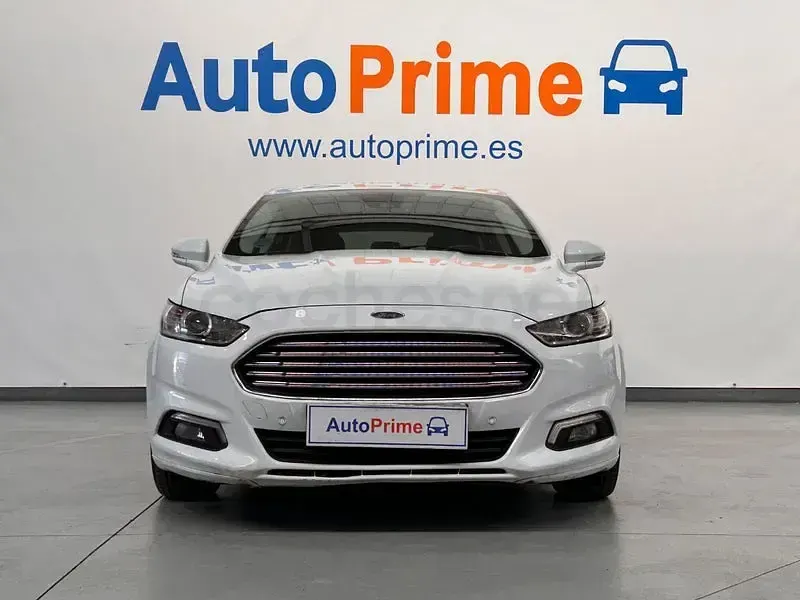 Usado Ford Mondeo Trend 120 CV (88 kW) 2017 Blanco Familiar