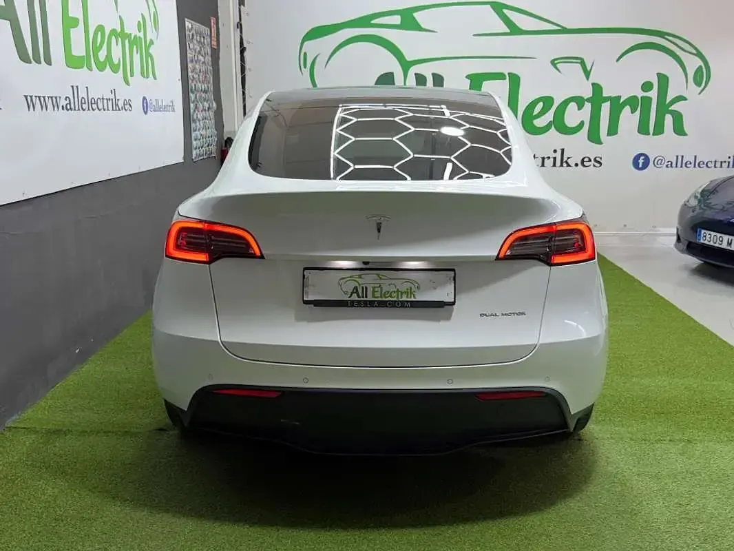 Usado Tesla Model Y 258 kW (351 CV) 2022 Blanco SUV