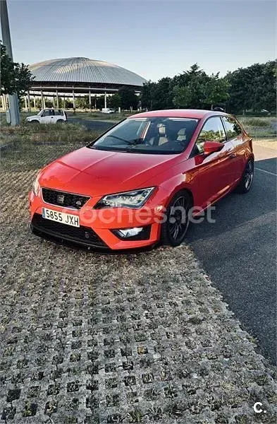 Usado Seat Leon SC FR 184 CV (135 kW) 2017 Rojo Utilitario