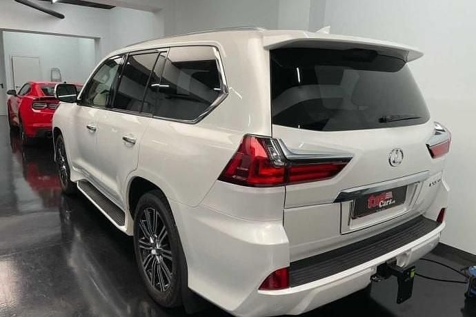 Usado Lexus LX570 383 CV (281 kW) 2021 Blanco SUV