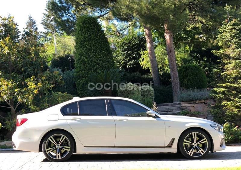 Usado BMW 740 320 CV (235 kW) 2016 Blanco Berlina