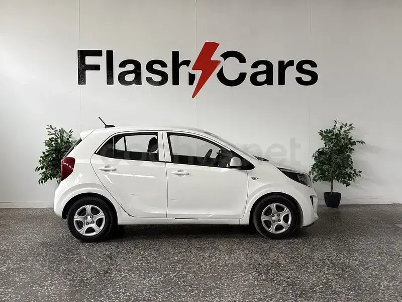 Usado Kia Picanto 67 CV (49 kW) 2023 Blanco Utilitario
