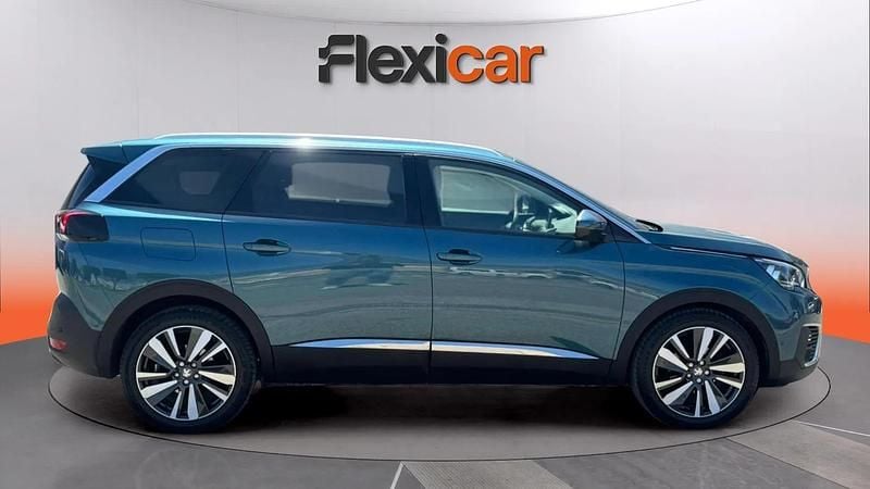 Usado Peugeot 5008 Active 131 CV (96 kW) 2019 Azul SUV