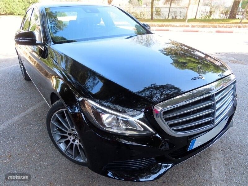 Usado Mercedes C220 Avantgarde 170 CV (125 kW) 2018 Negro Berlina