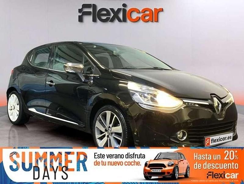 Negro Usado 2016 Renault Clio IV LIMITED Berlina | 8790 € (Precio justo) - Imagen 1/4